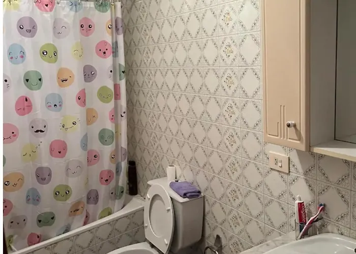 Piso Artur Rua Astureses 아파트 *